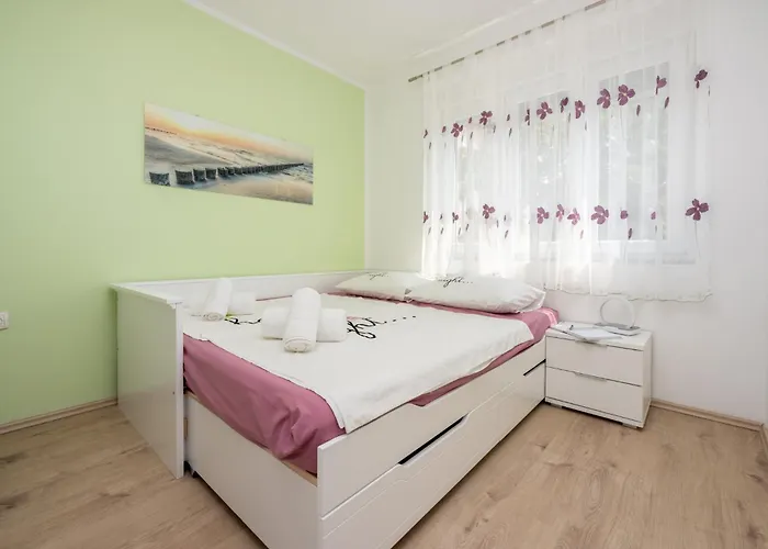 Monique Appartement *